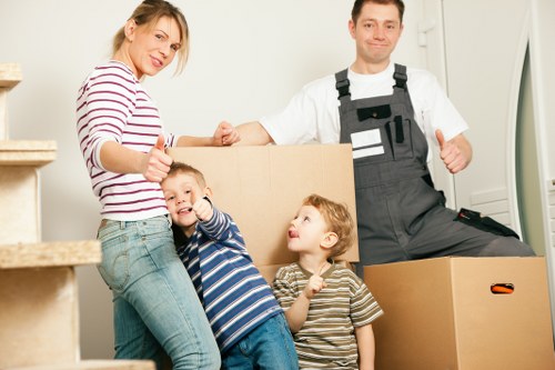 Vehicle choice and loading support for removals